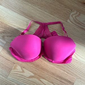 🐾4 for $20 Passionata 32 DD fuchsia pink bra